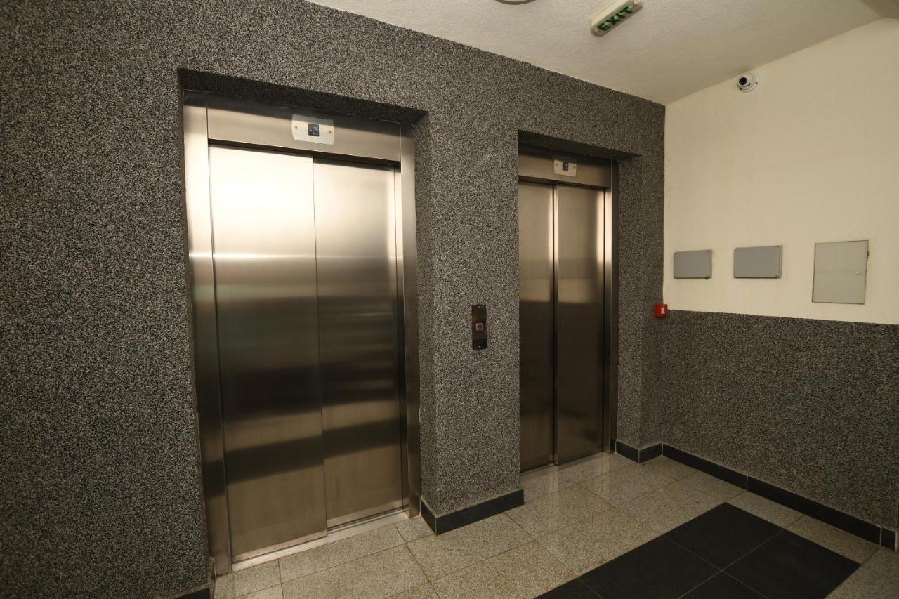 Sky Way Studio Apartment SJJ Extérieur photo