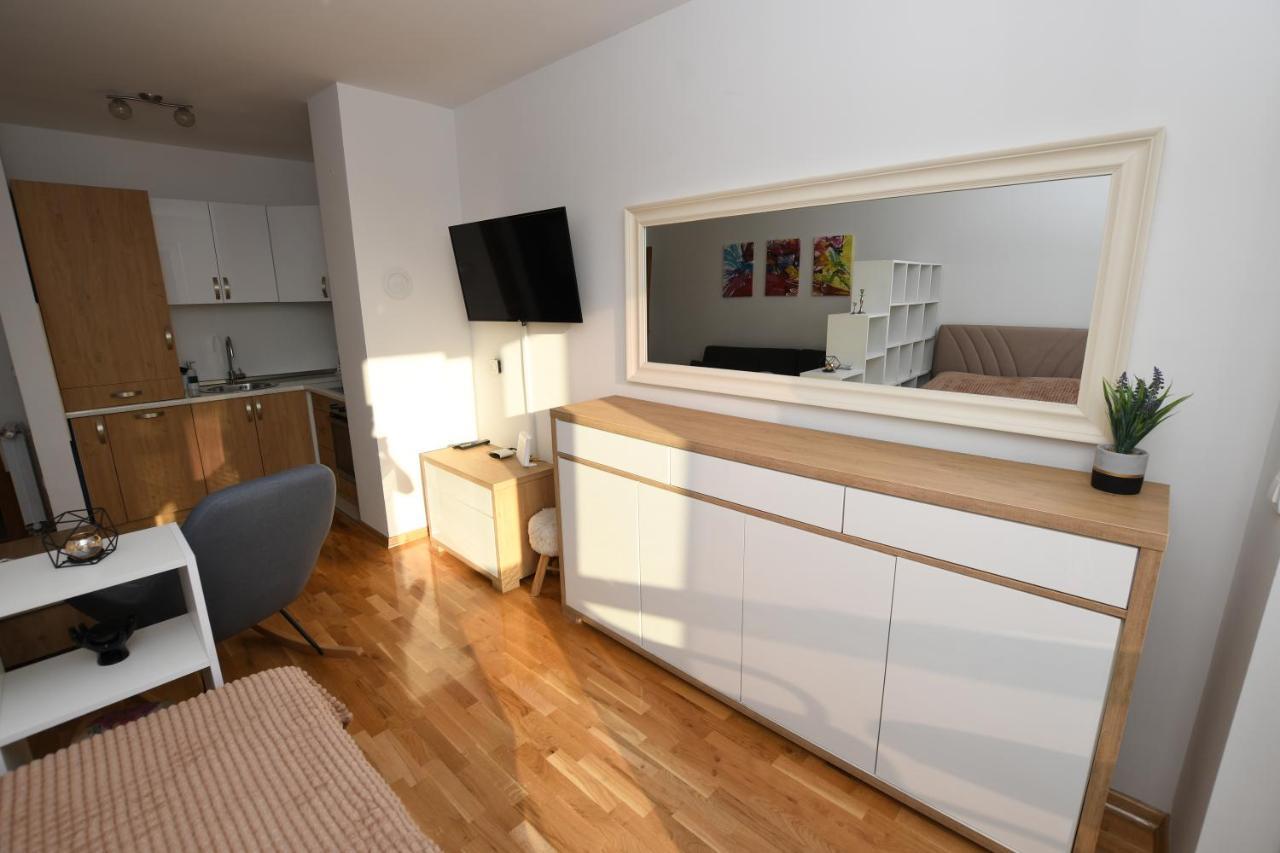 Sky Way Studio Apartment SJJ Extérieur photo